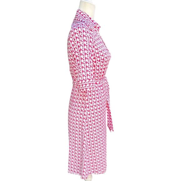 DIANE VON FURSTENBERG Silk Wrap Dress Size 2 Red and White - Picture 3 of 6
